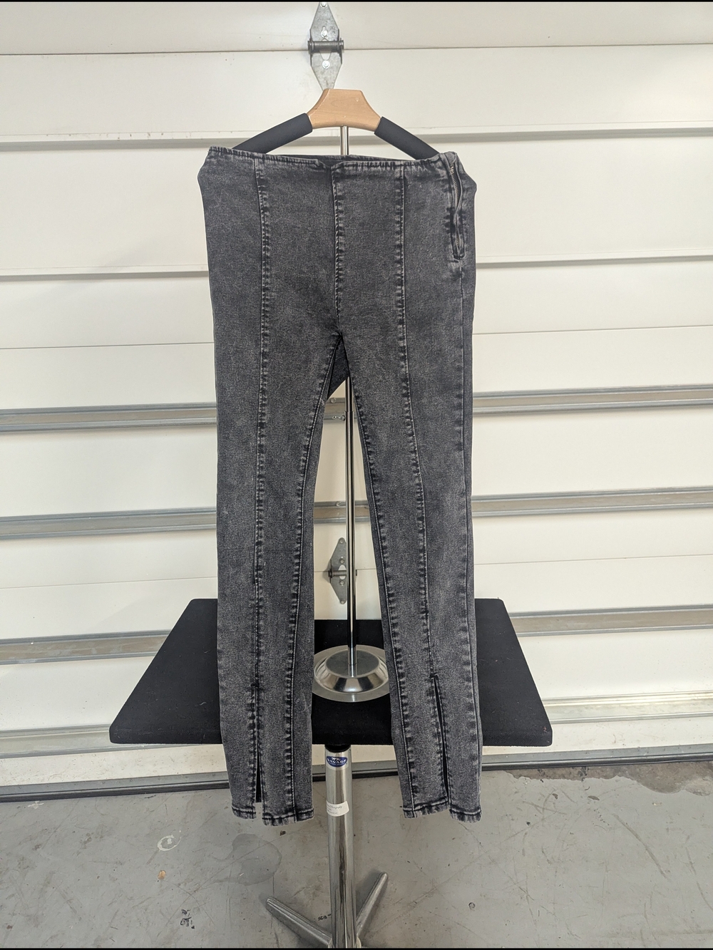 Women's High-Waist Grey Skinny Jeans